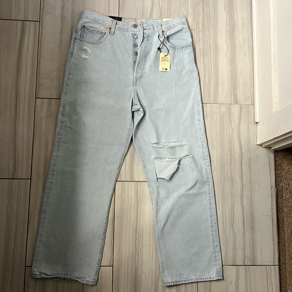 Levis Ribcage Straight Ankle Jeans